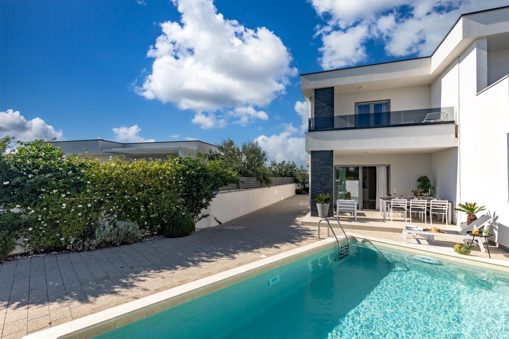 Holiday Home Ventum シベニク エクステリア 写真