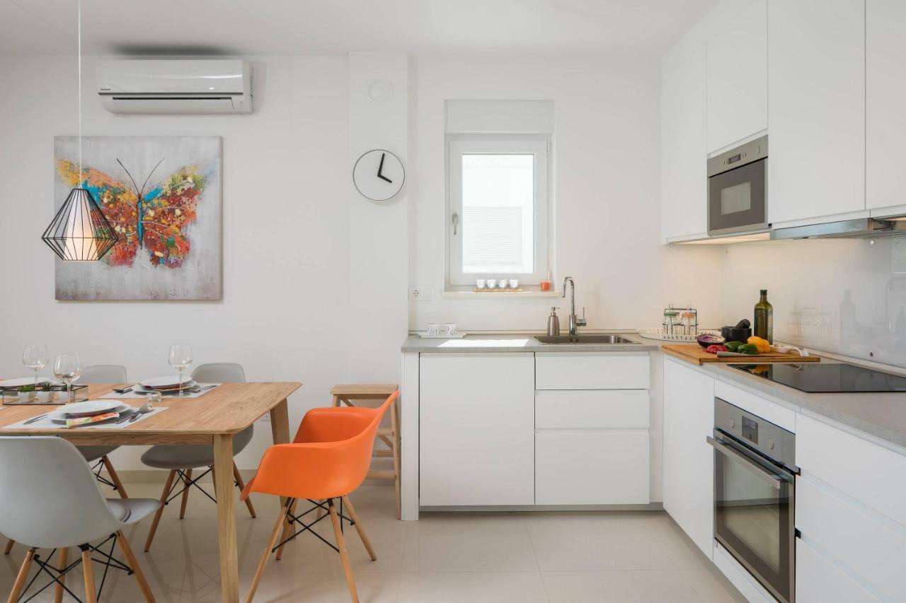 Holiday Home Ventum シベニク エクステリア 写真